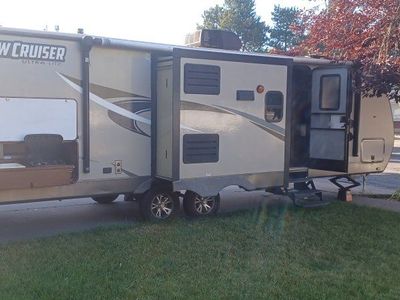 cruiser rv 31' shadow cruiser Ultralight trailer
