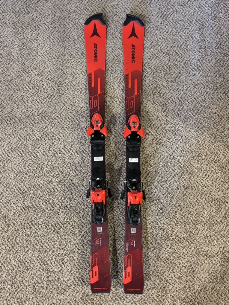 Youth Atomic Redster Slalom Skis 124