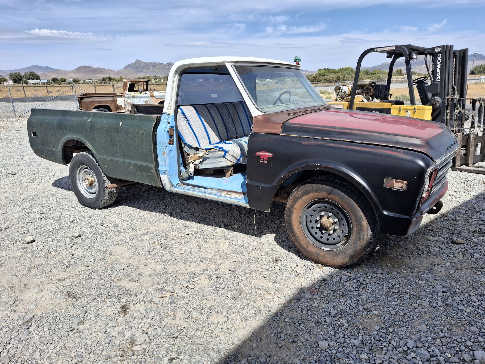1968 CHEVY TRUCK WITH TITLE