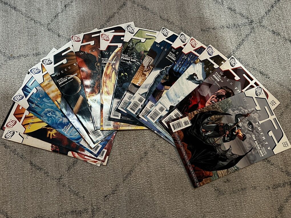 DC Comics 52 Event Week 30 - 44 Run