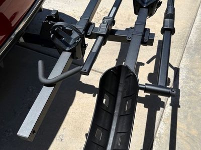 Brand-New 2‑Bike Hitch Rack, Thule T2 Look-Alike
