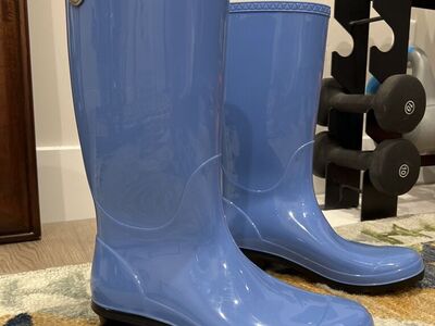 UGG Women's rubber Boots