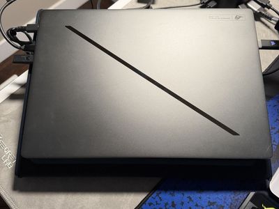 Asus ROG Zephyrus G16 Gaming Laptop
