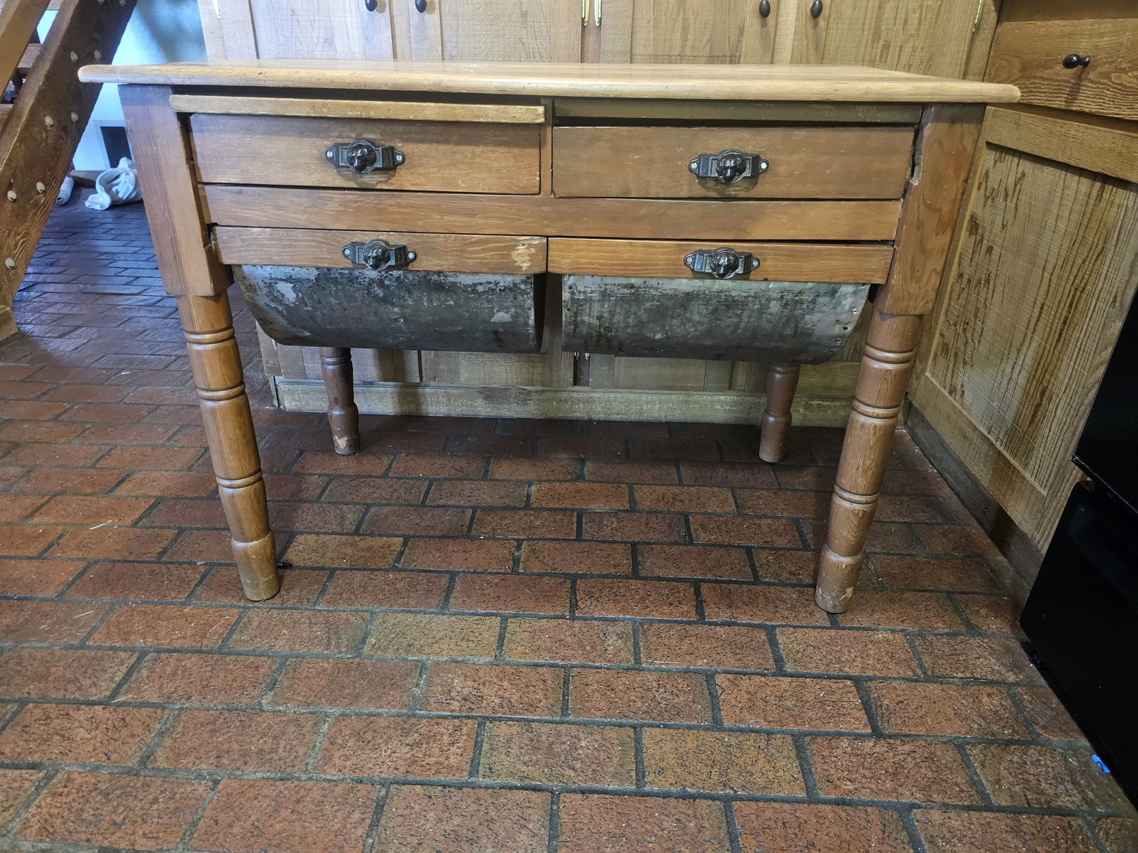 Main image 14