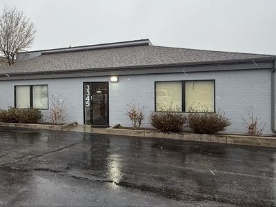 NEWLY RENOVATED OFFICE / WAREHOUSE FOR LEASE