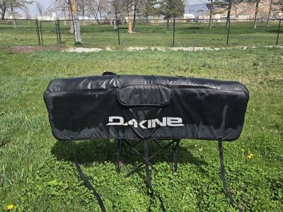 Dakine bike tailgate pad