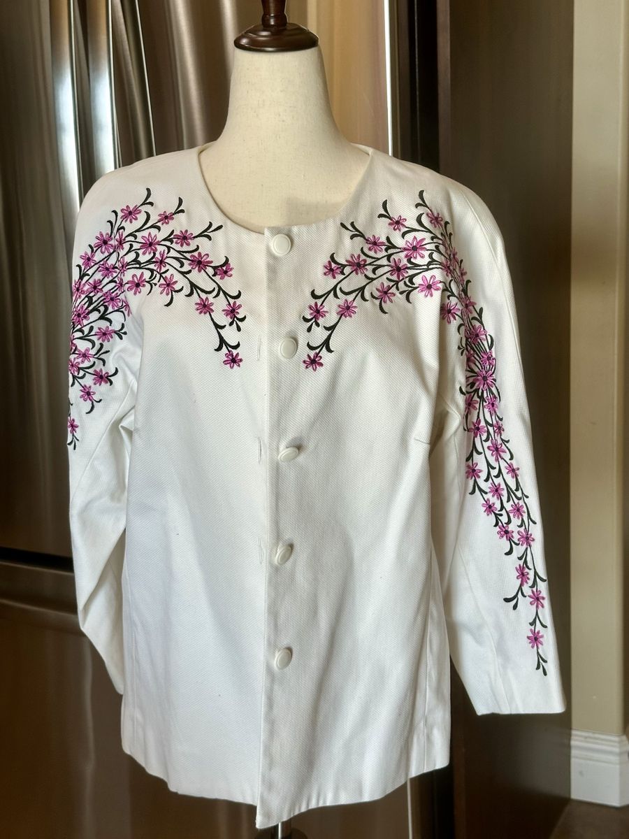 Gorgeous Bob Mackie Wearable Art Jacket