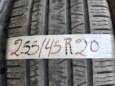 255/45r20 pirelli scorpion