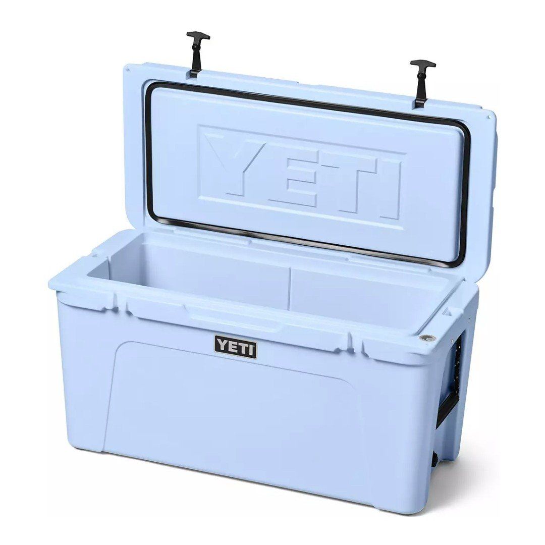 New- YETI Tundra 110 Hard Cooler (Big Sky Blue)
