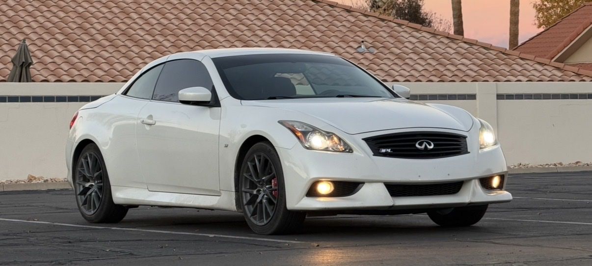 2015 Infiniti Q60 