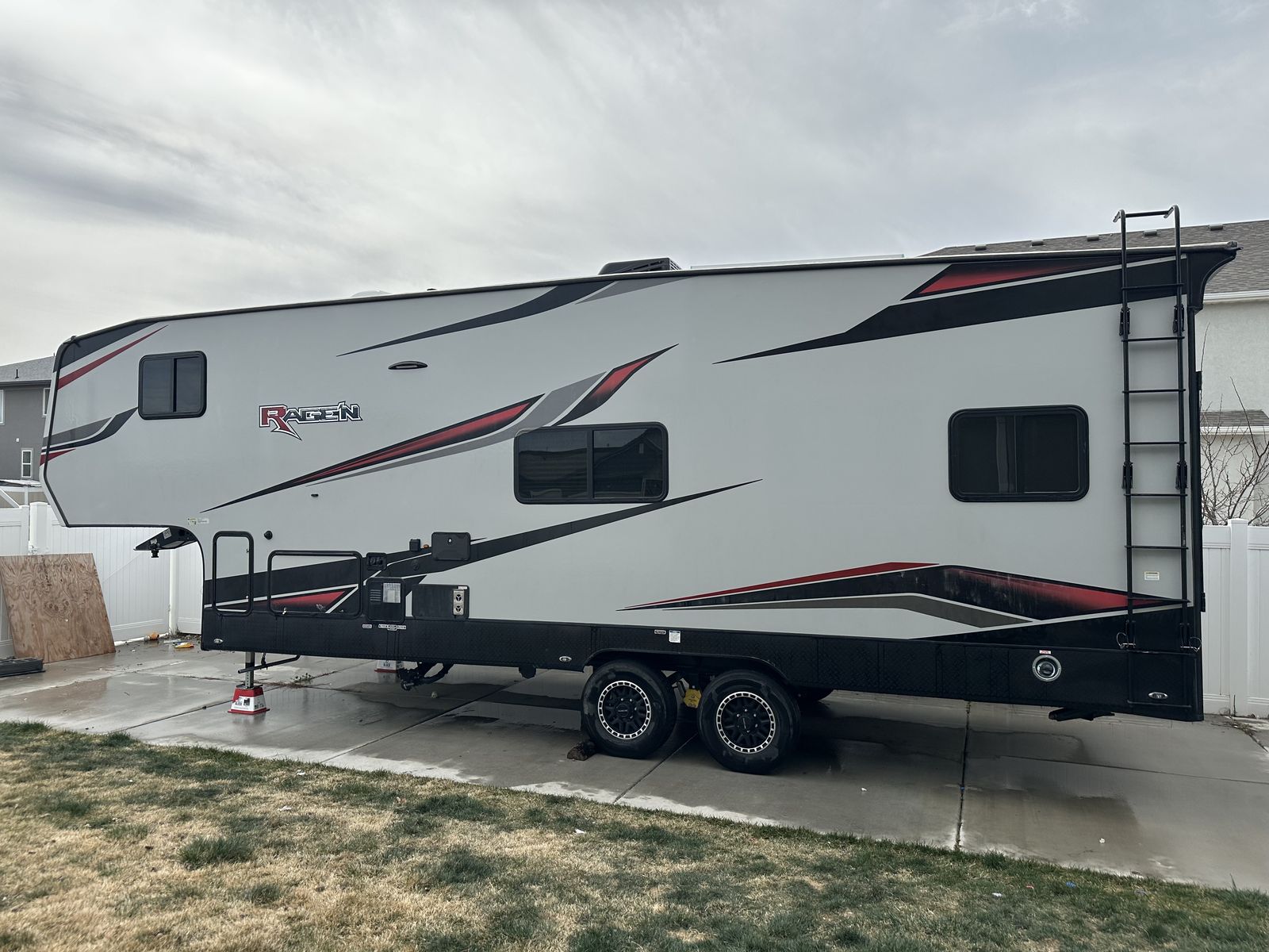 2024 Rage’N VCR280