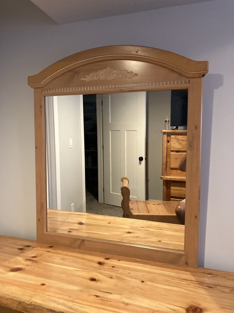 Log cabin dresser