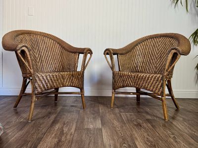 Vintage Wicker Rattan Lounge Barrel Chairs – Pair