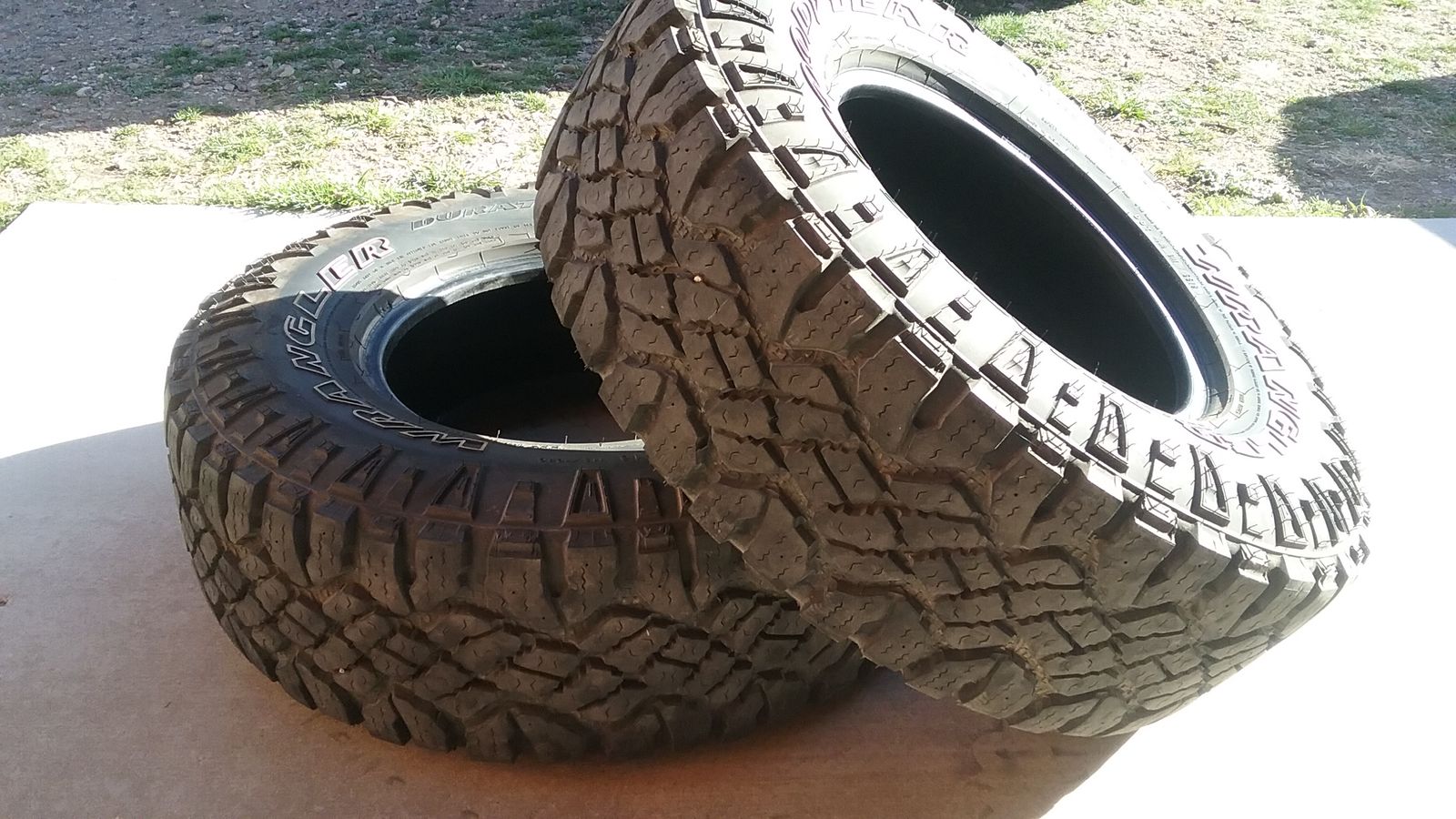 GOODYEAR Wrangler 265/75-16 mud tires