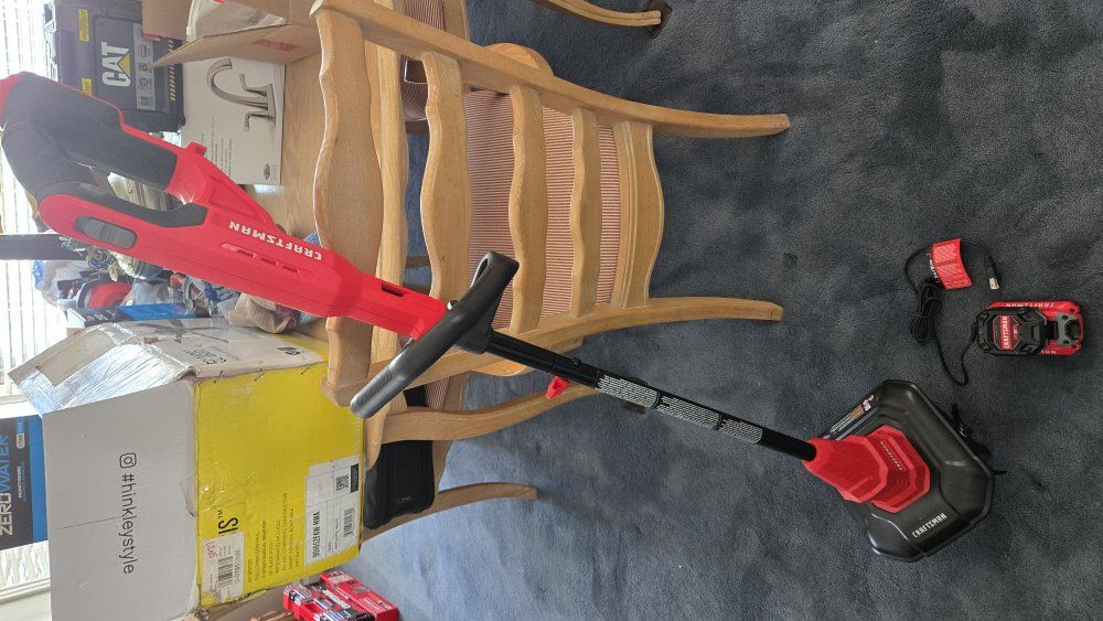 GARDEN TILLER- Cordless.