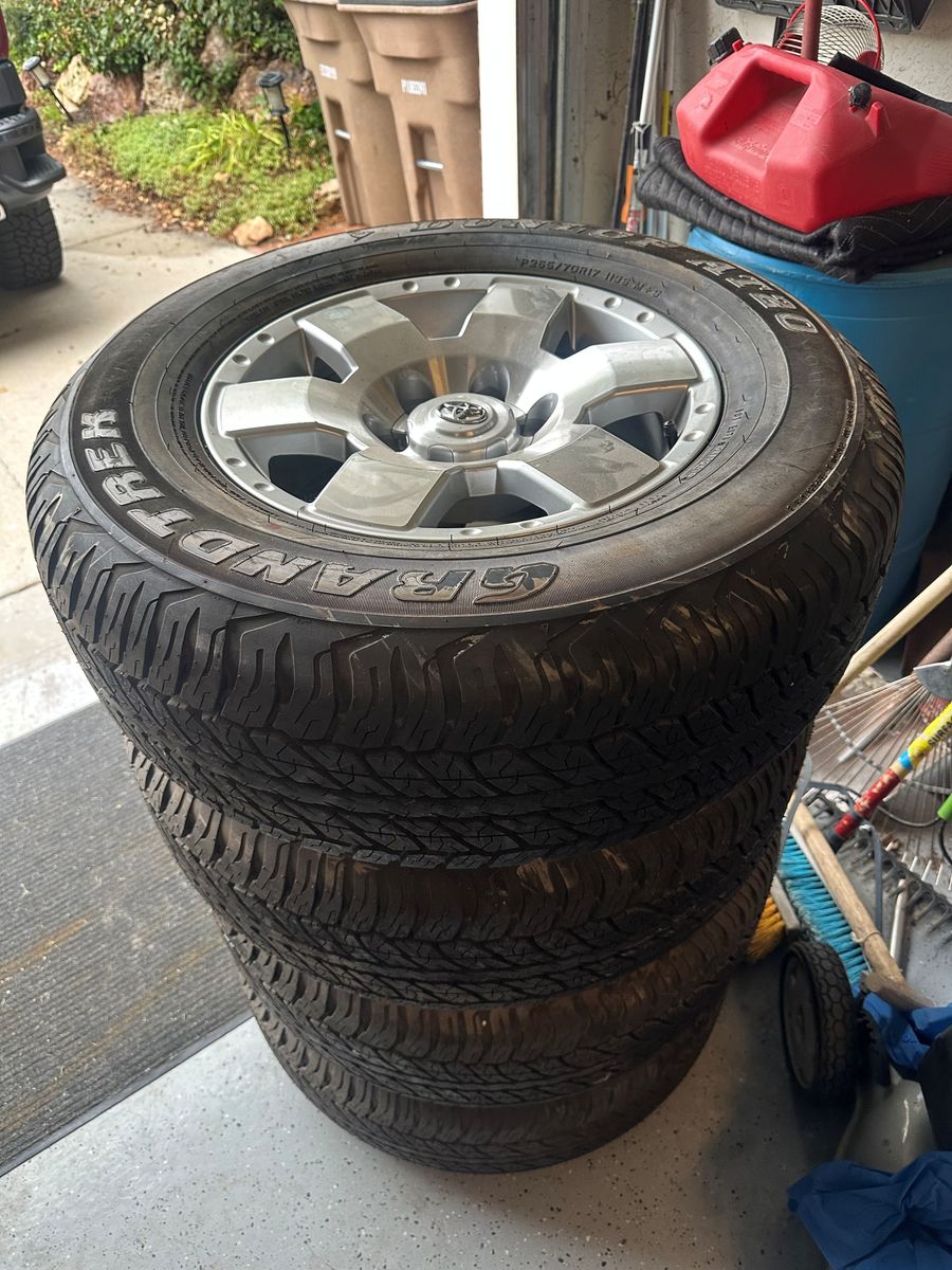 Toyota FJ Cruiser Tires & Rims