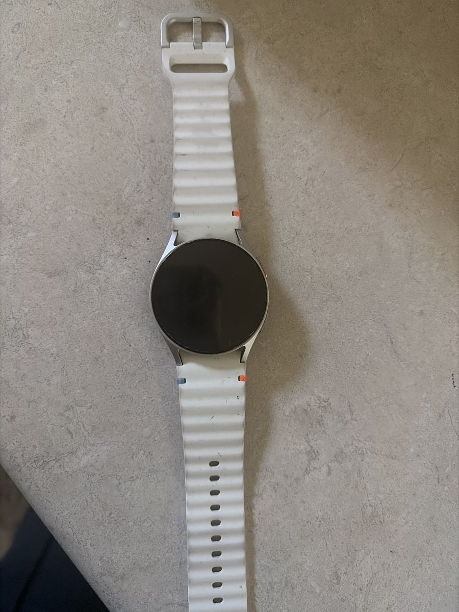 Samsung galaxy watch  7 $150.00 or better offer