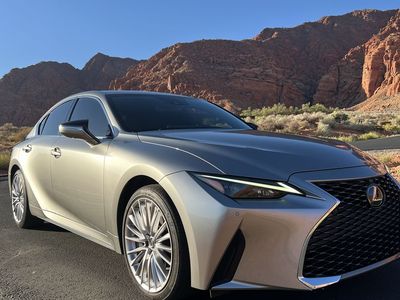 2022 Lexus IS 300