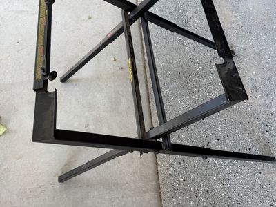 DEWALT DW7451 Heavy-Duty Compact Table Saw Stand. Cash only!