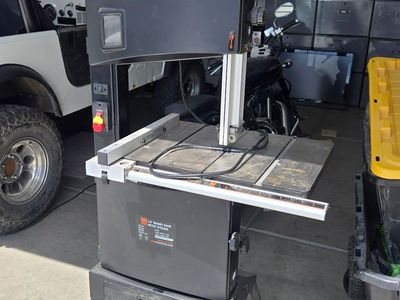 Wen 14” Band Saw With Stand