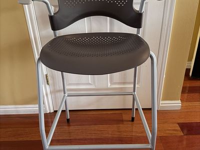 Herman Miller Chair / Stool, Caper- Stacking Stool