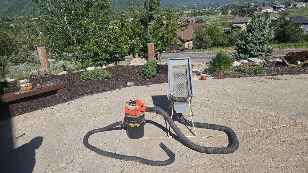 Gold panning prospector  dry washer