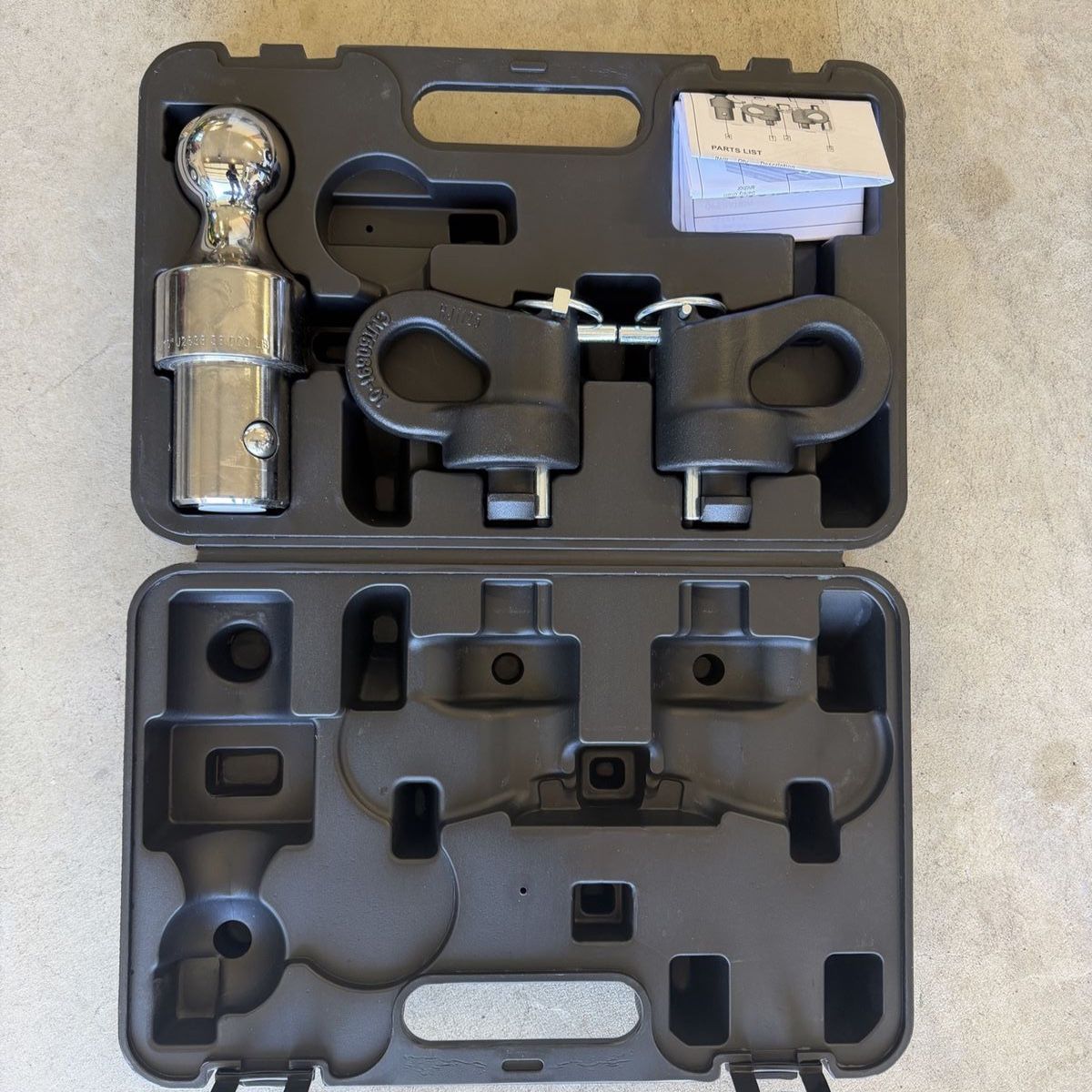 Gooseneck Ball Hitch Kit NIB