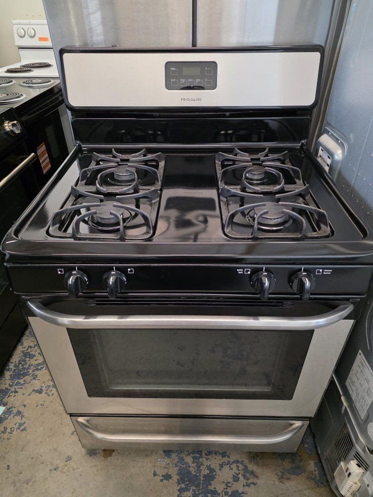 frigidaire gas range