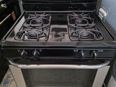 frigidaire gas range