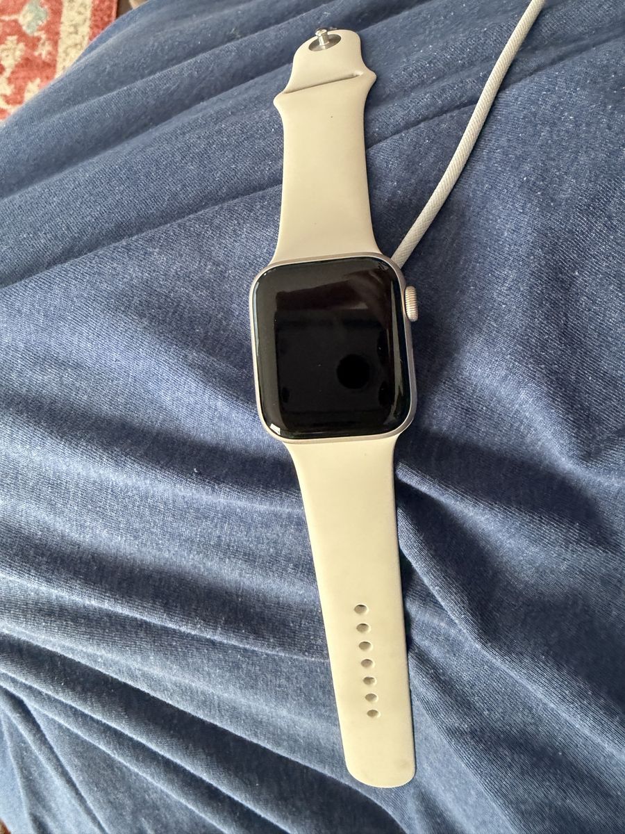 Apple Watch SE series 3