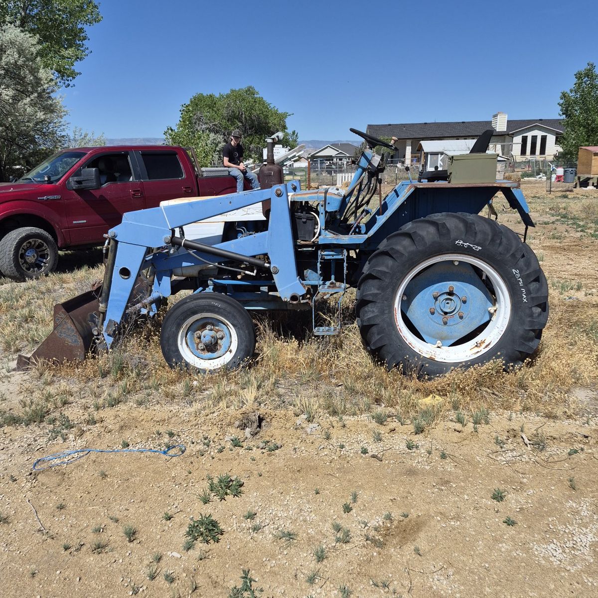 Sidena Tractor