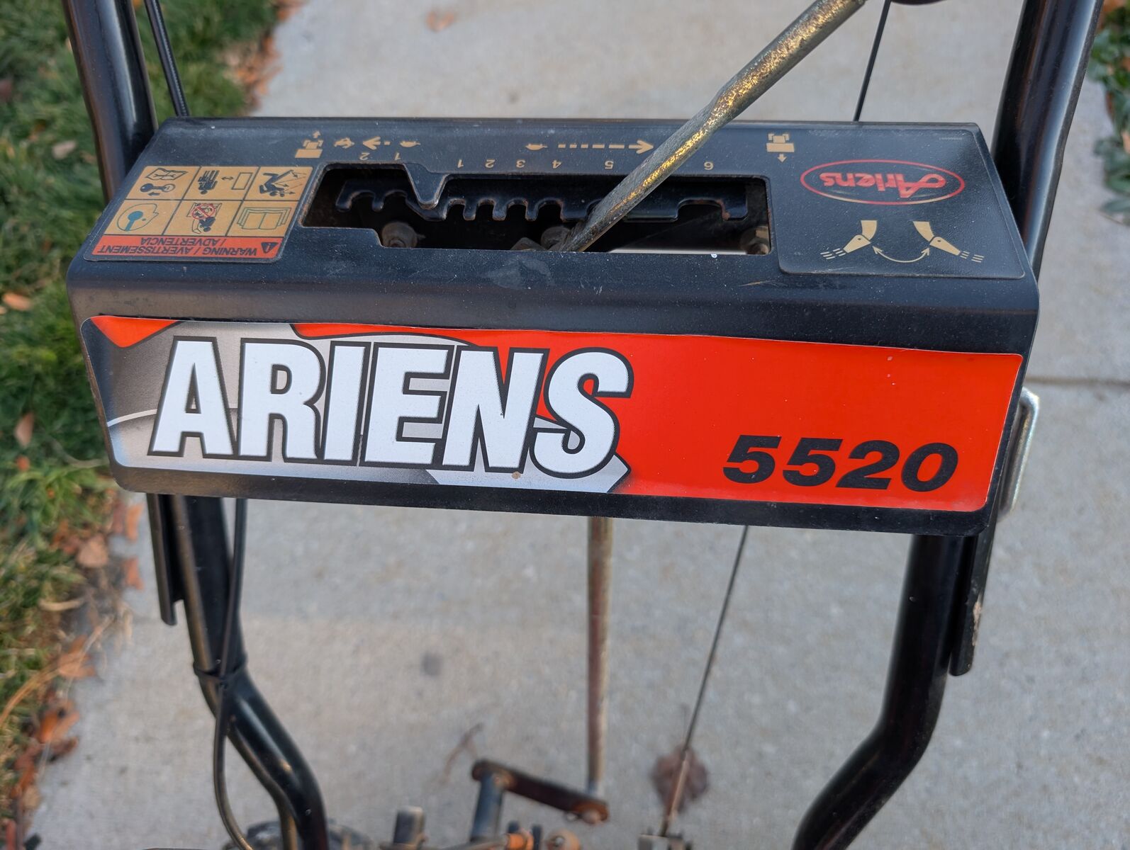 Ariens 5520 2-stage snow blower