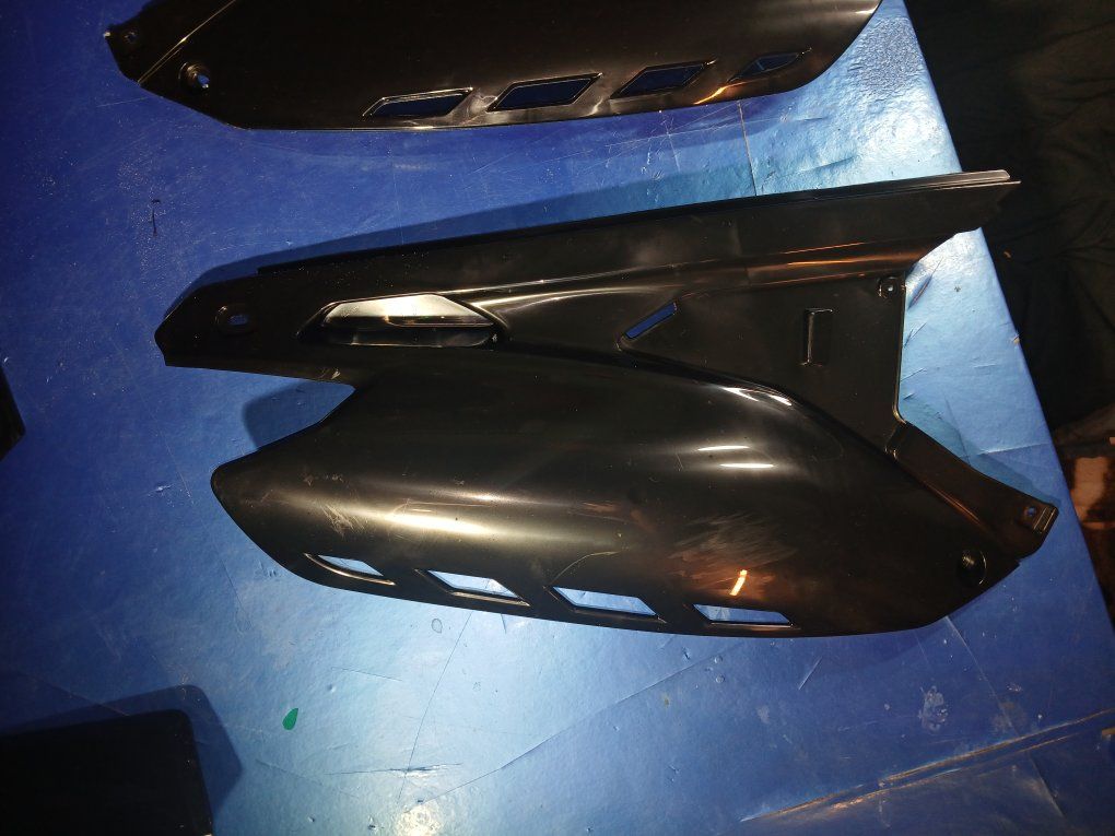 Main image 3