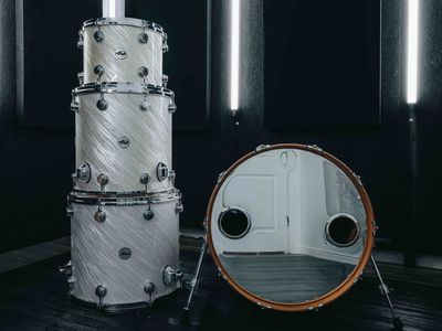 DW Collector's Maple Twisted White Satin Shell Pack