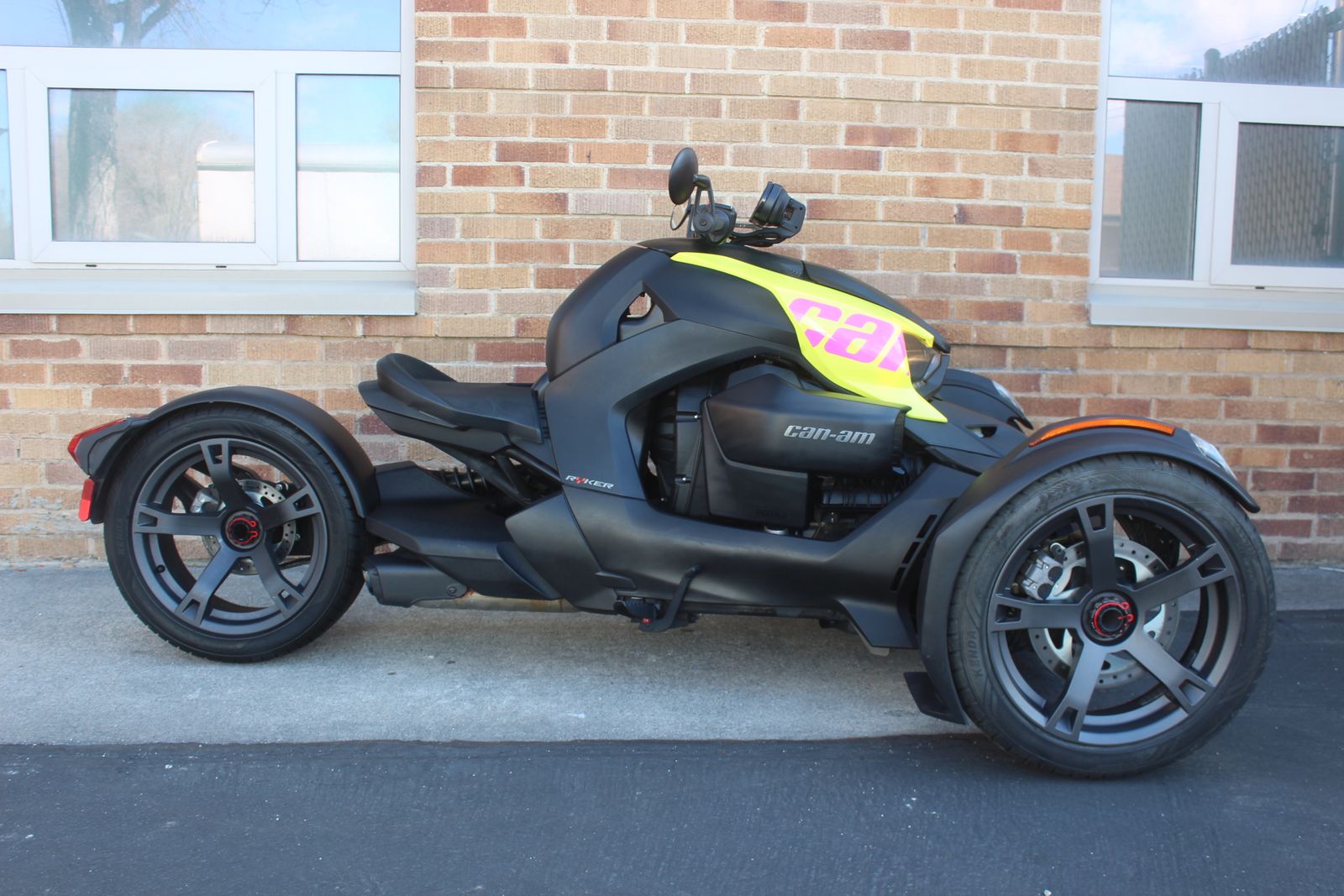 361 MILES!  2022 CAN-AM RYKER 600 ACE