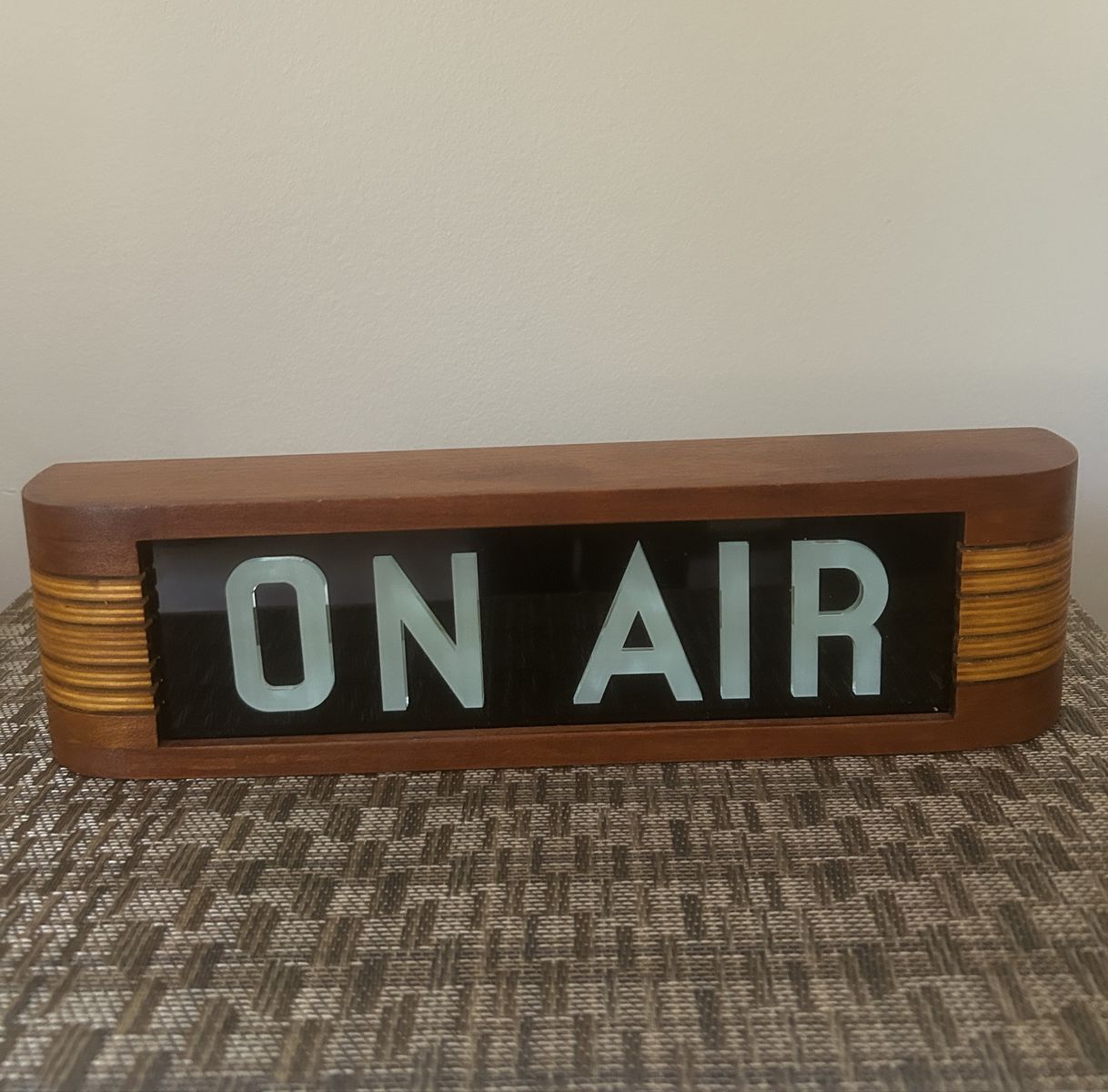 Vintage Style "ON AIR" Sign - Wooden Box Light Box - Retro Studio Decor