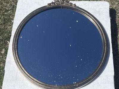 Vntage Round Mirror