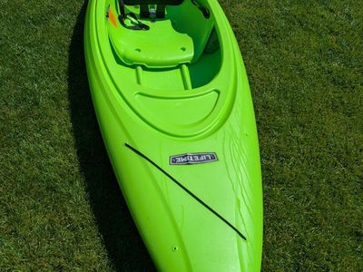 Lifetime Lime Green Sit-Inside Recreational Kayak with Backrest
