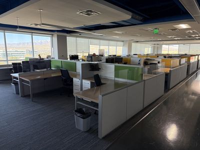 Steelcase 6'x6' Cubicles