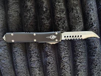 Microtech hellhound