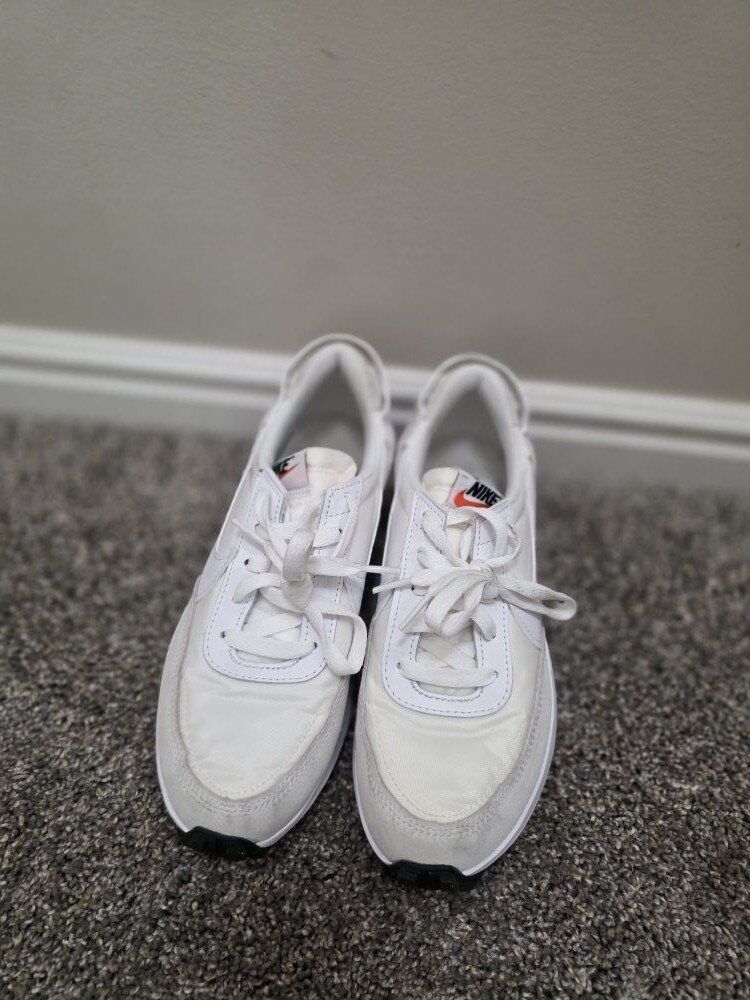 Nike Waffle Debut Shoes - Women