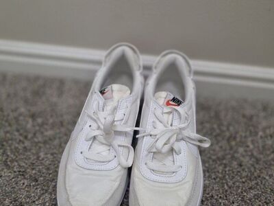 Nike Waffle Debut Shoes - Women