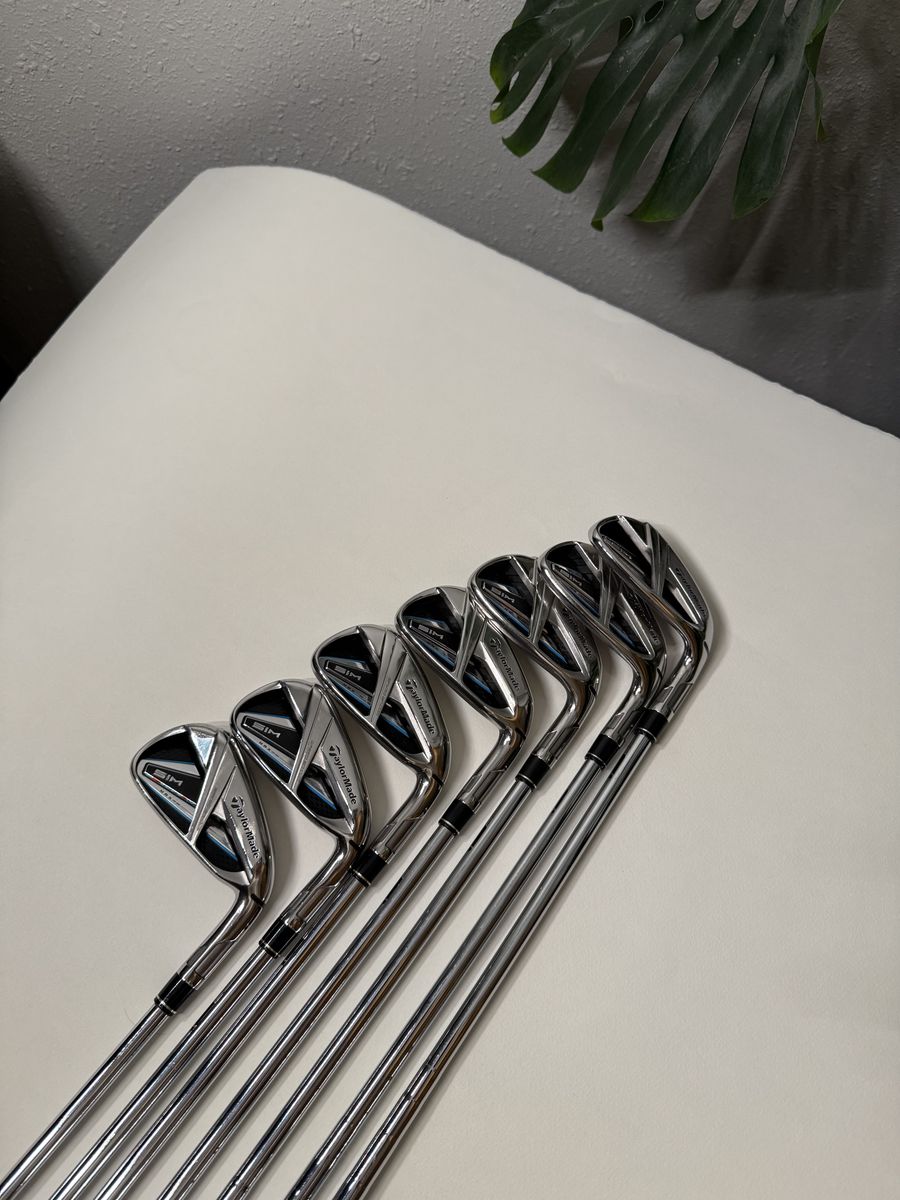 TaylorMade SIM Max Iron Set 4-PW Stiff RH Golf