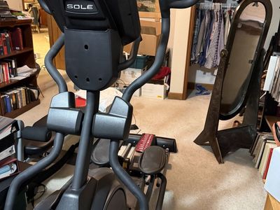 SOLE E95 Elliptical