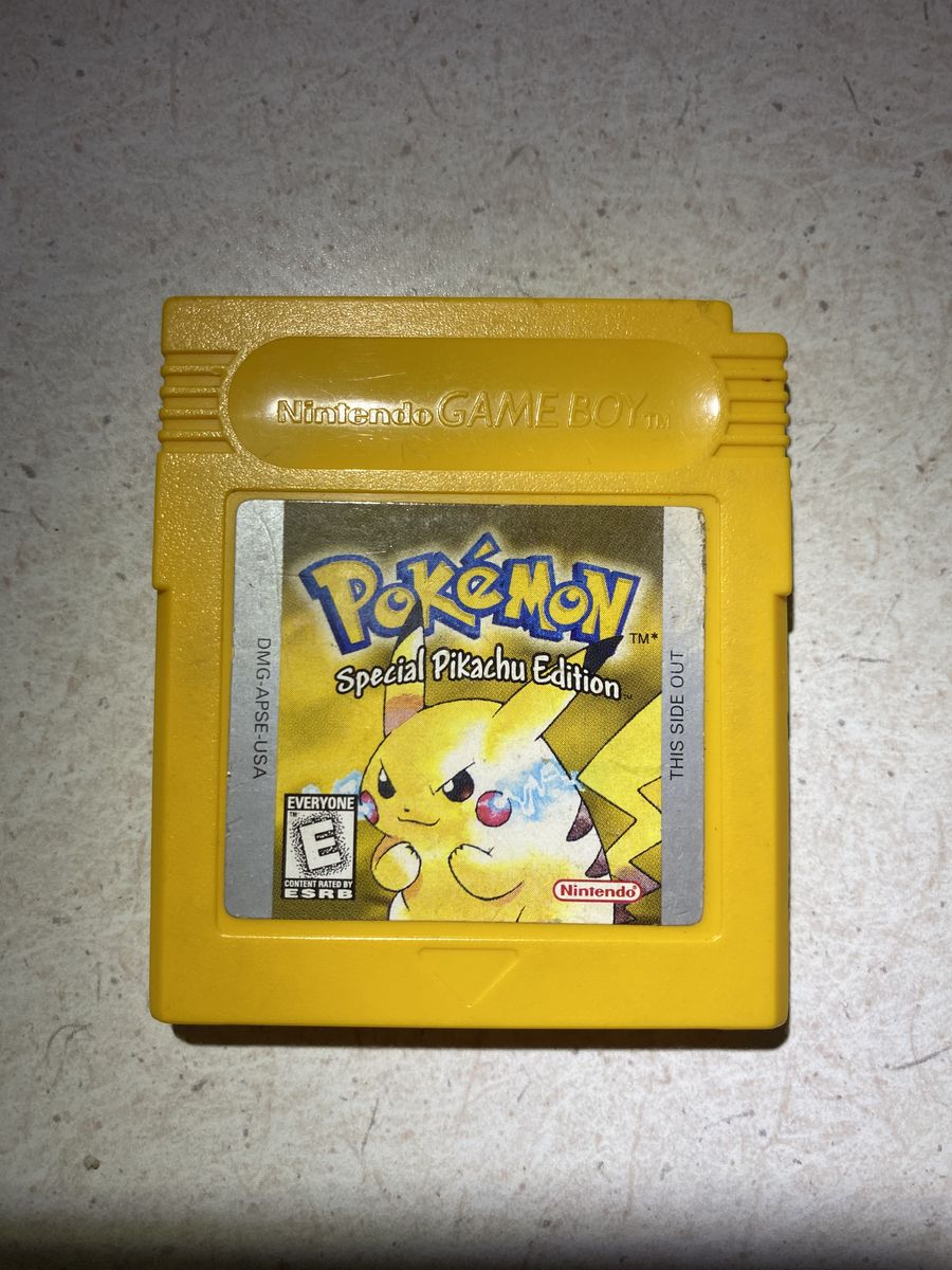 Pokemon Yellow Pikachu Edition Gameboy Original