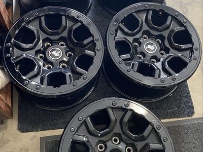 17” FORD BRONCO SASQUATCH OEM ALLOY WHEELS-BEAD LOCK RAIL