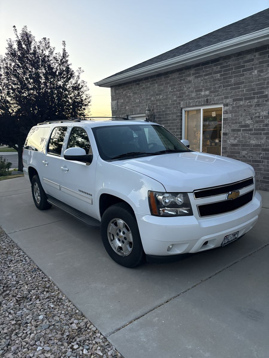 2012 Chevrolet Suburban 1500 LS