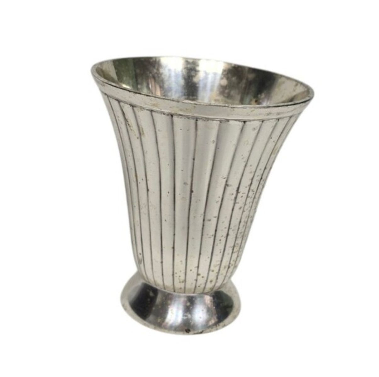 Main image 2