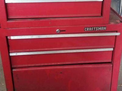 Craftsman 2 piece tool chest