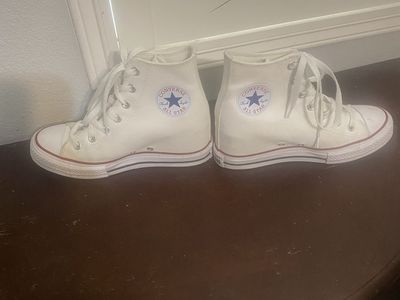 Women's Converse All Star size 8 ( internal wedges)